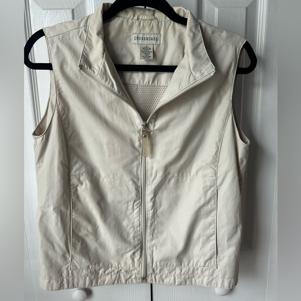 Crossroads vintage light beige vest - size small excellent condition